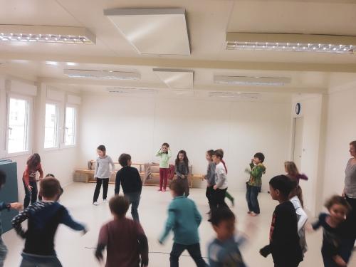 Infrarotheizung in einer Schulklasse